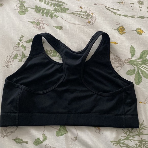 Nike sports bra L - Picture 4 of 4